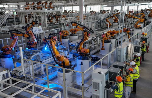 當(dāng)“鋼鐵俠”走進恒大汽車基地 揭秘滿屏科技背后的軟件開發(fā)力量